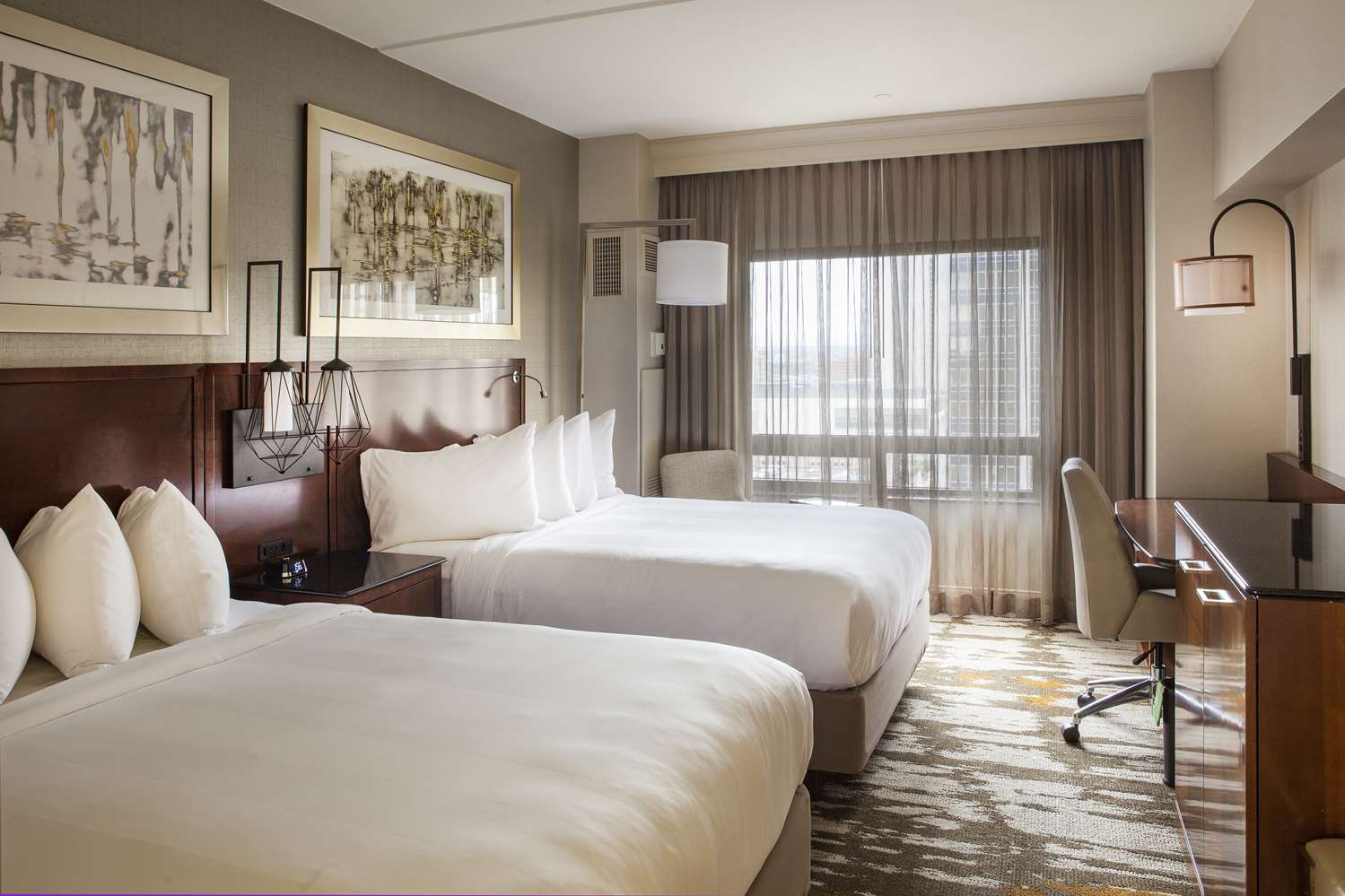room, 2 queen beds