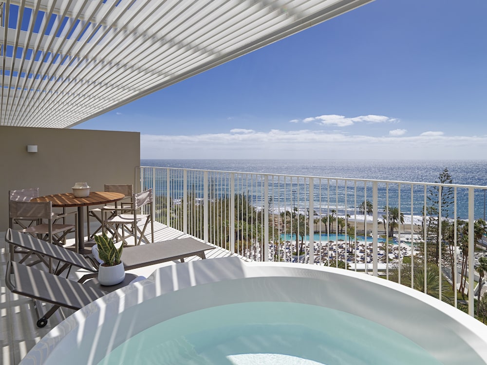 Paradisus Gran Canaria 33/71