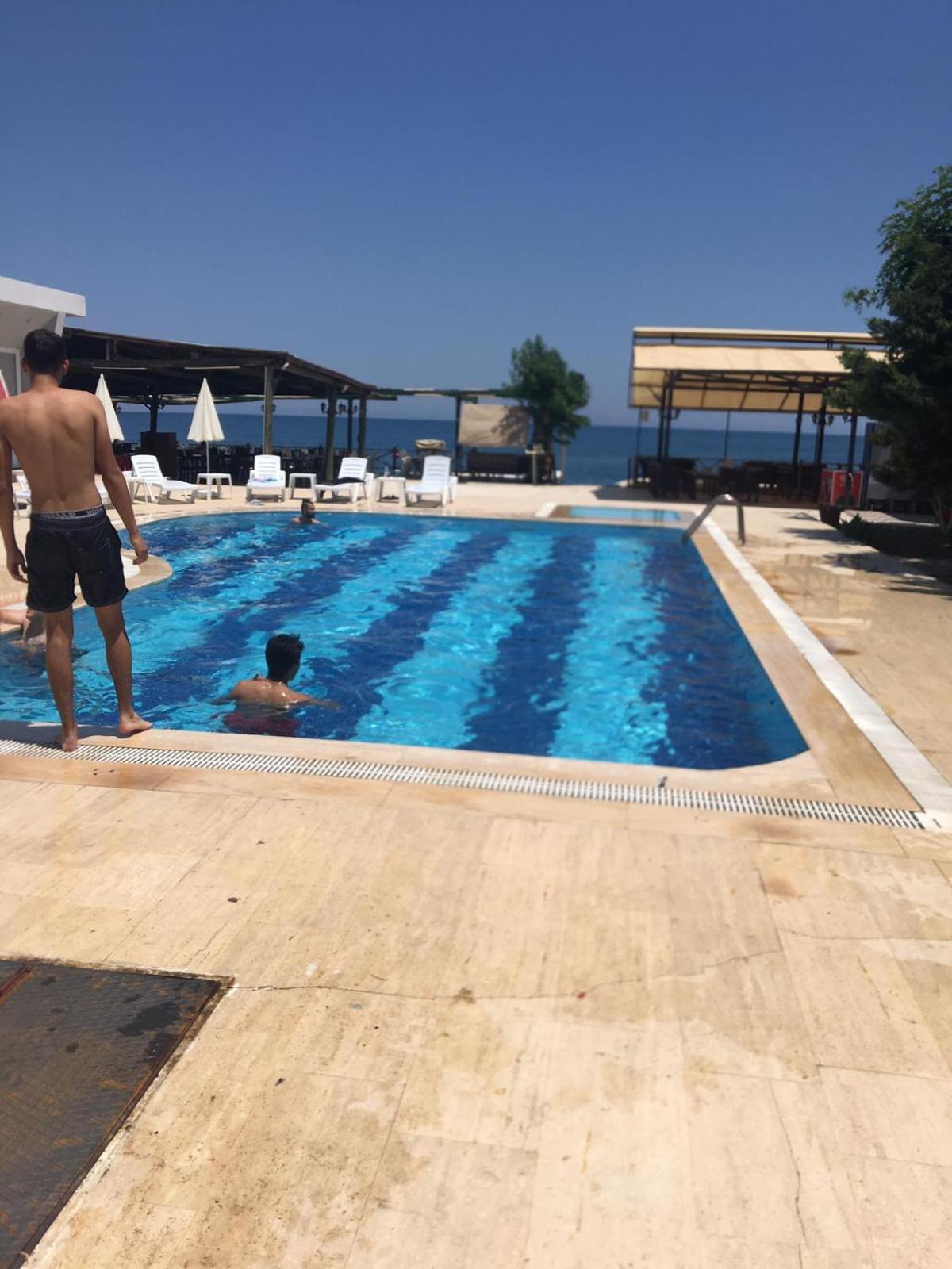 Ugur Hotel 28/35