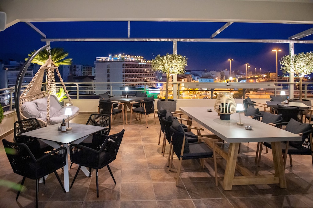 PATRAS PALACE HOTEL 35/50