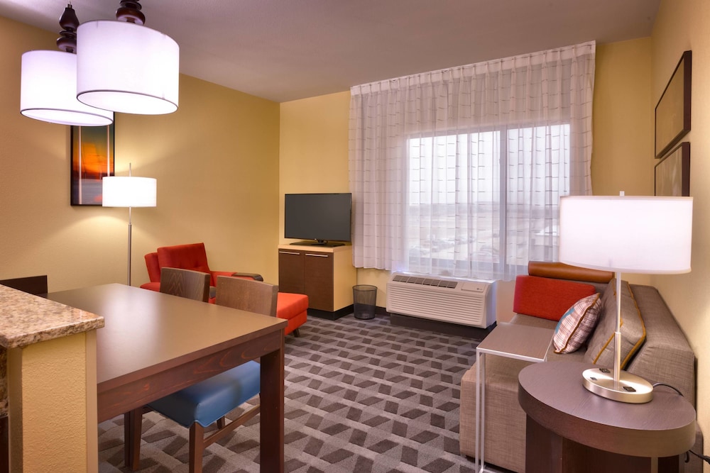 Towneplace Suites By Marriott Dickinson 27/47