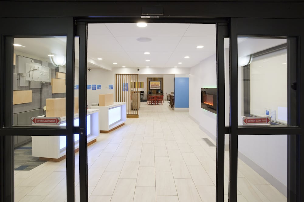 lobby