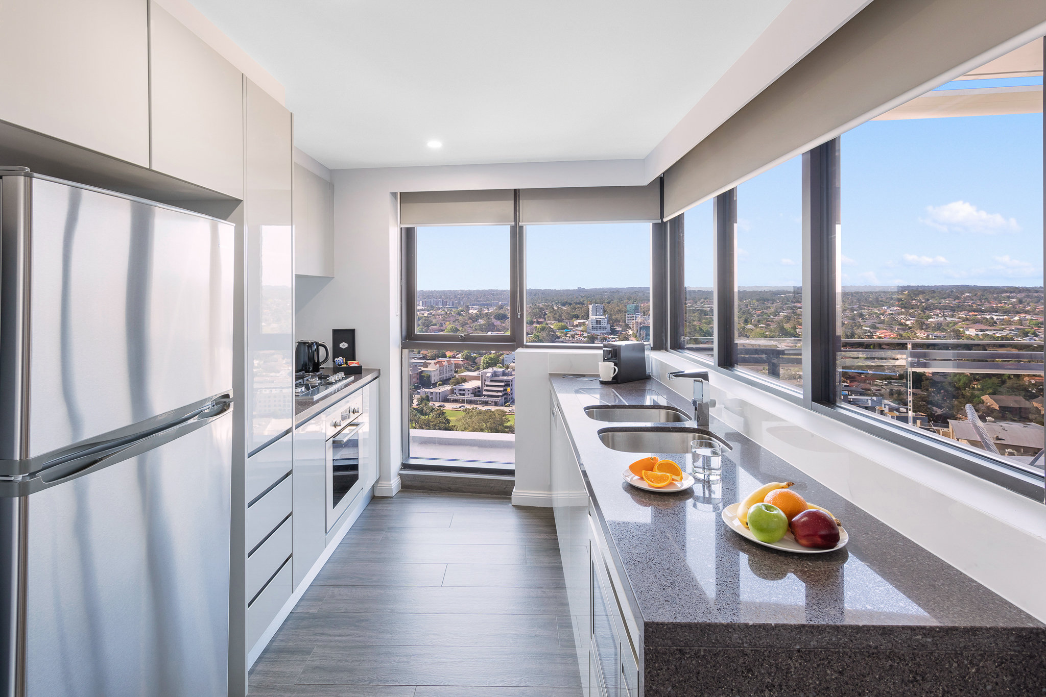 Meriton Suites Church Street Parramatta 11/25