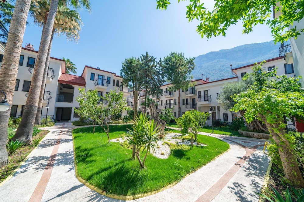 Sundia by Liberty Oludeniz 59/65