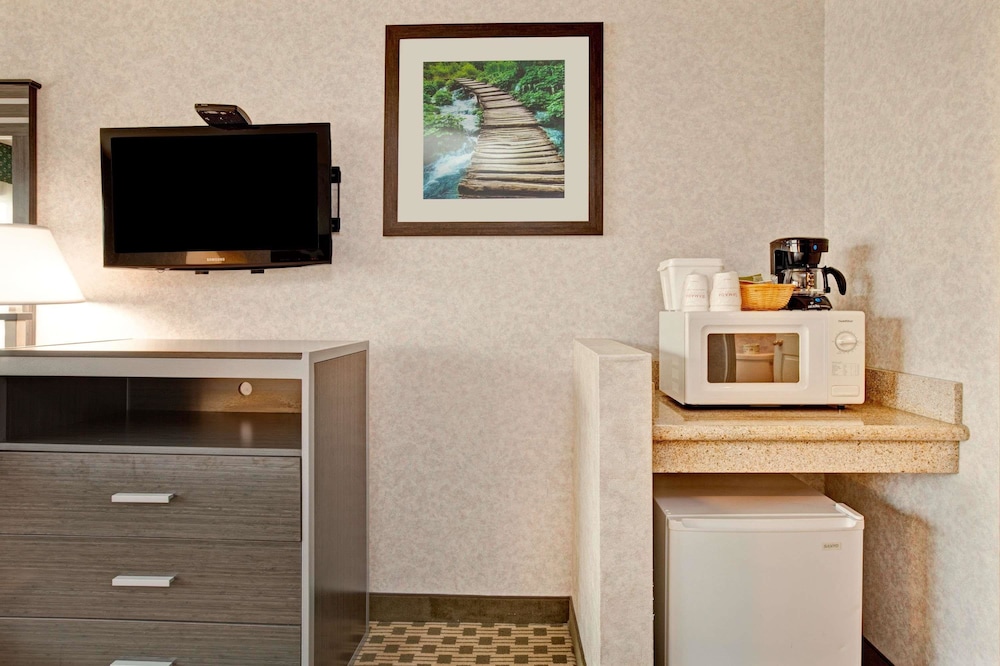 Hotel Aluxor SFO 38/46