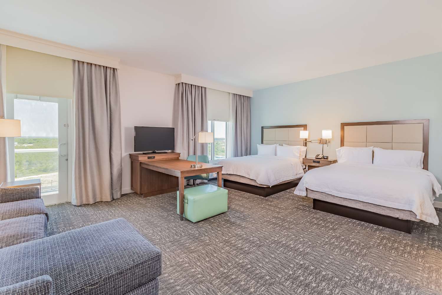 Studio, Queen Bed, Gulf or City View, Balcony