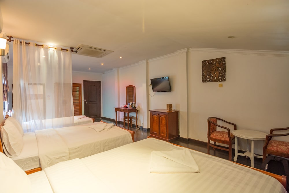 Neth Socheata Hotel 32/75