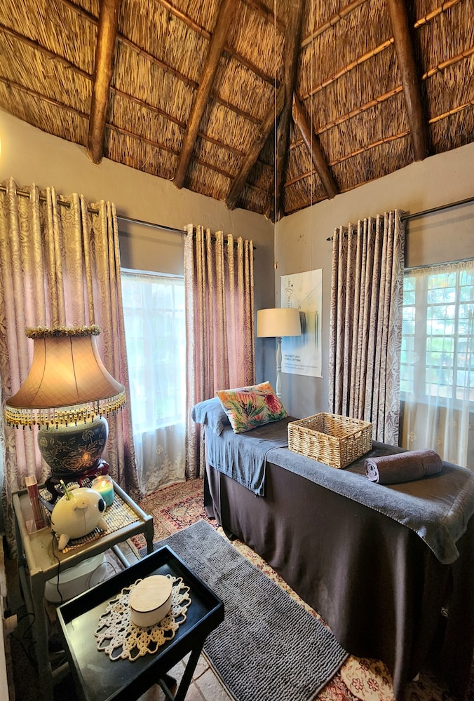 Buyskop Lodge 23/50
