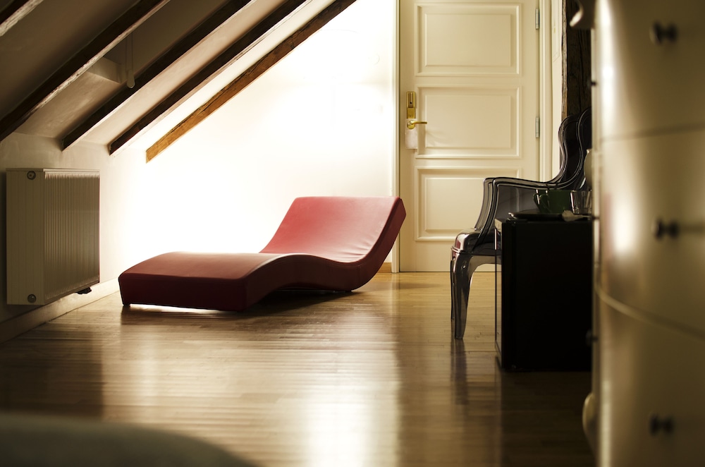 Dolce Vita Suites Hotel 29/48