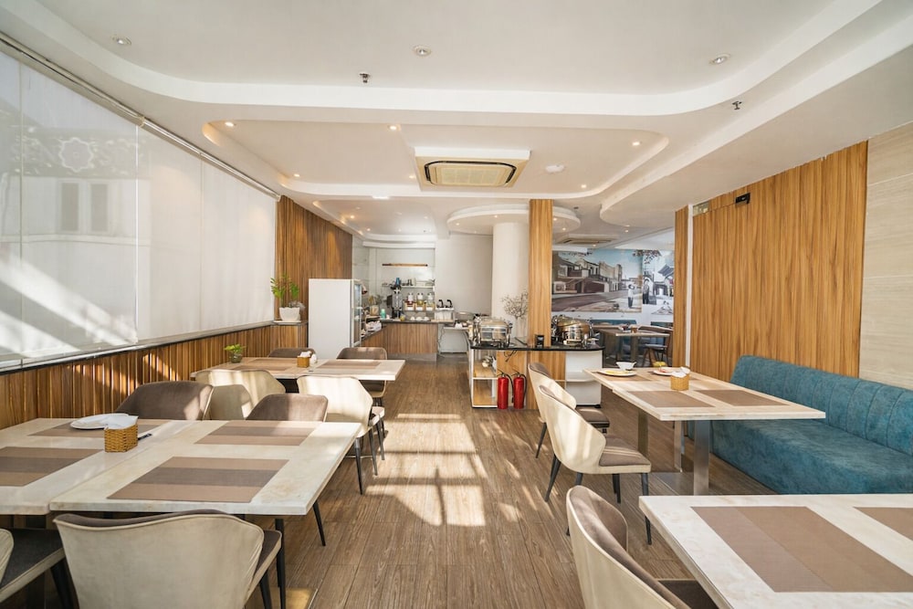 Nicecy Hotel Suites Spa 48/65