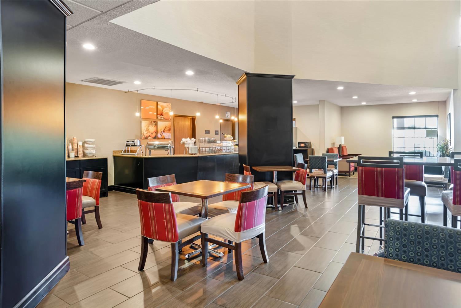 Comfort Suites Monroe 28/35