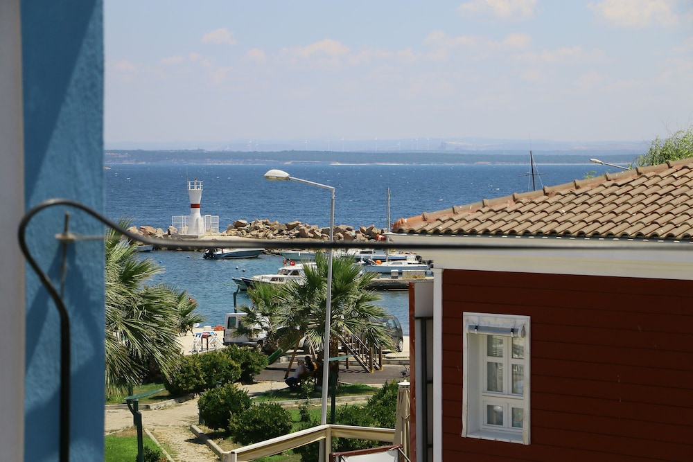 Troas Ada Hotel 19/22