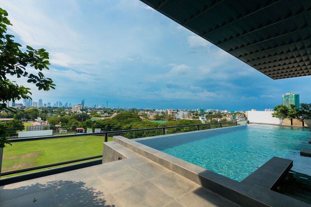 Hotel Me Colombo 64/65