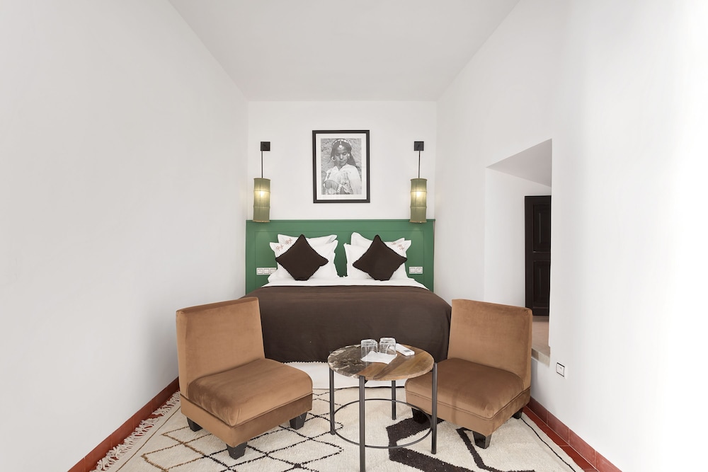 Riad Mirage 33/50