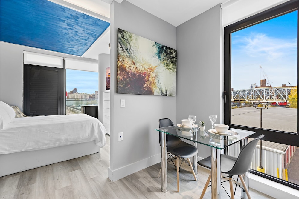 Global Luxury Suites at The Arches 21/50