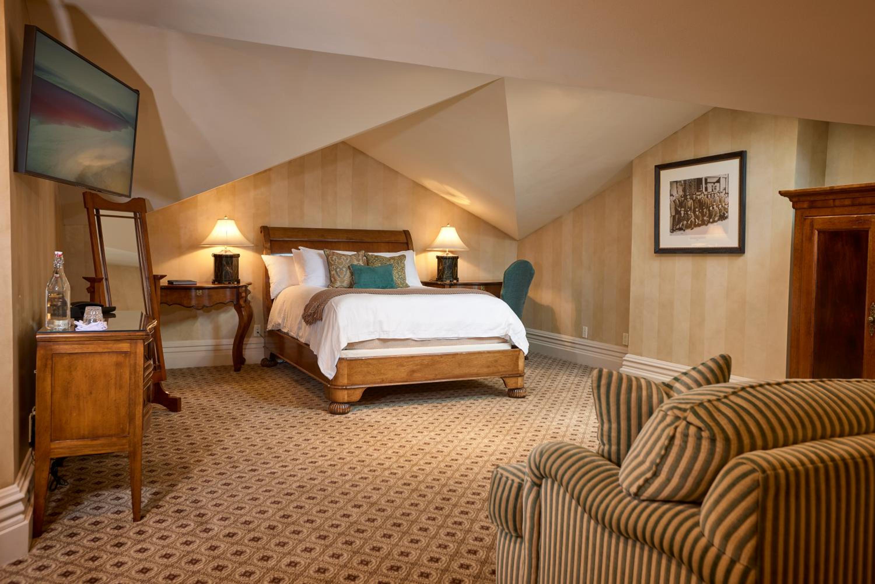 Mansion Hill Inn 24/62