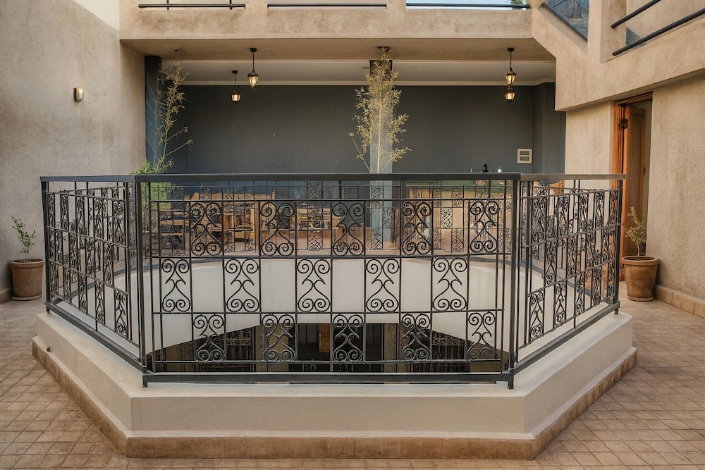 Riad 111 4/65