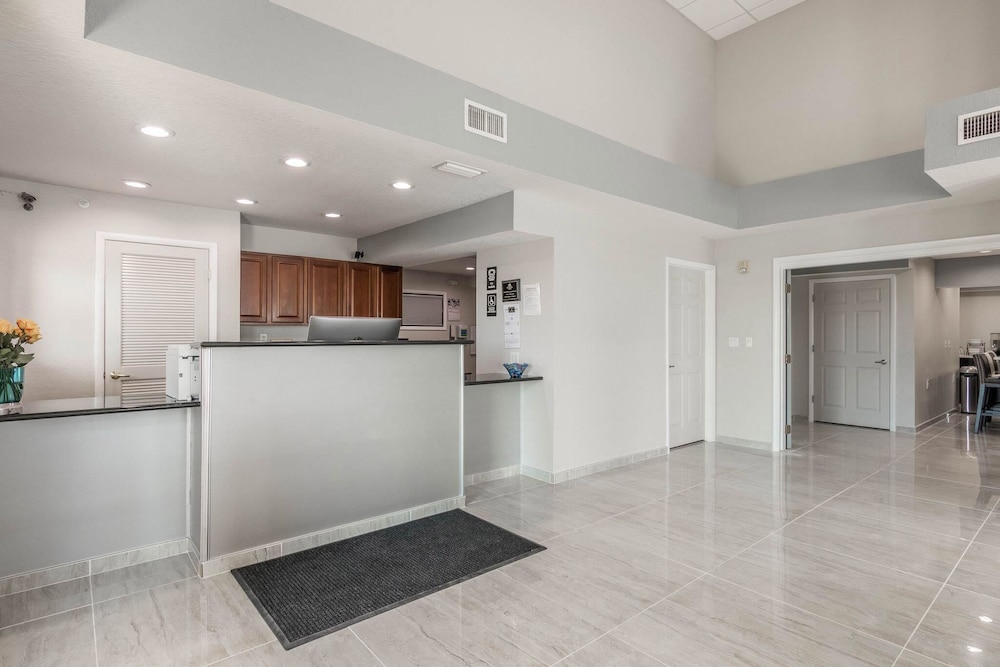 Baymont By Wyndham Punta Gorda/Port Charlotte 6/50