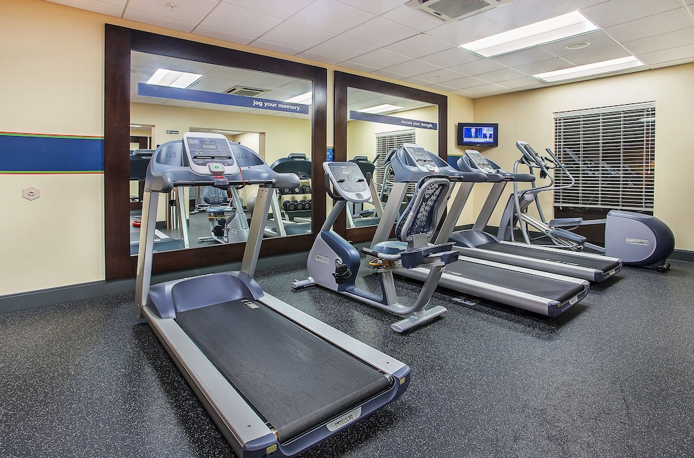 Hampton Inn Knoxville West At Cedar Bluff 24/50