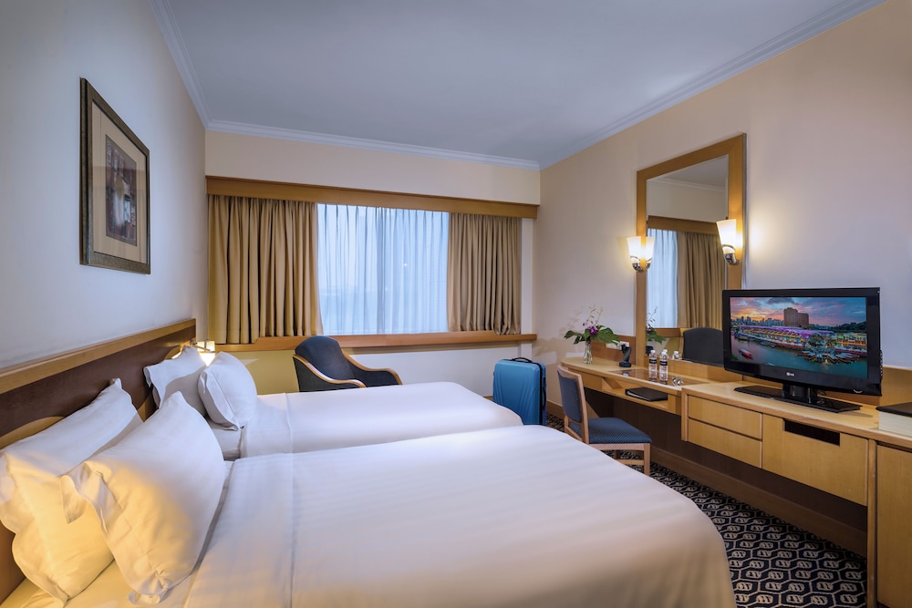 SUPERIOR ROOM