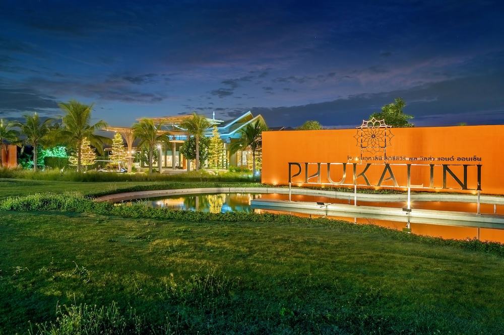 Phukalini Luxury Pool Villa And Onsen 65/69