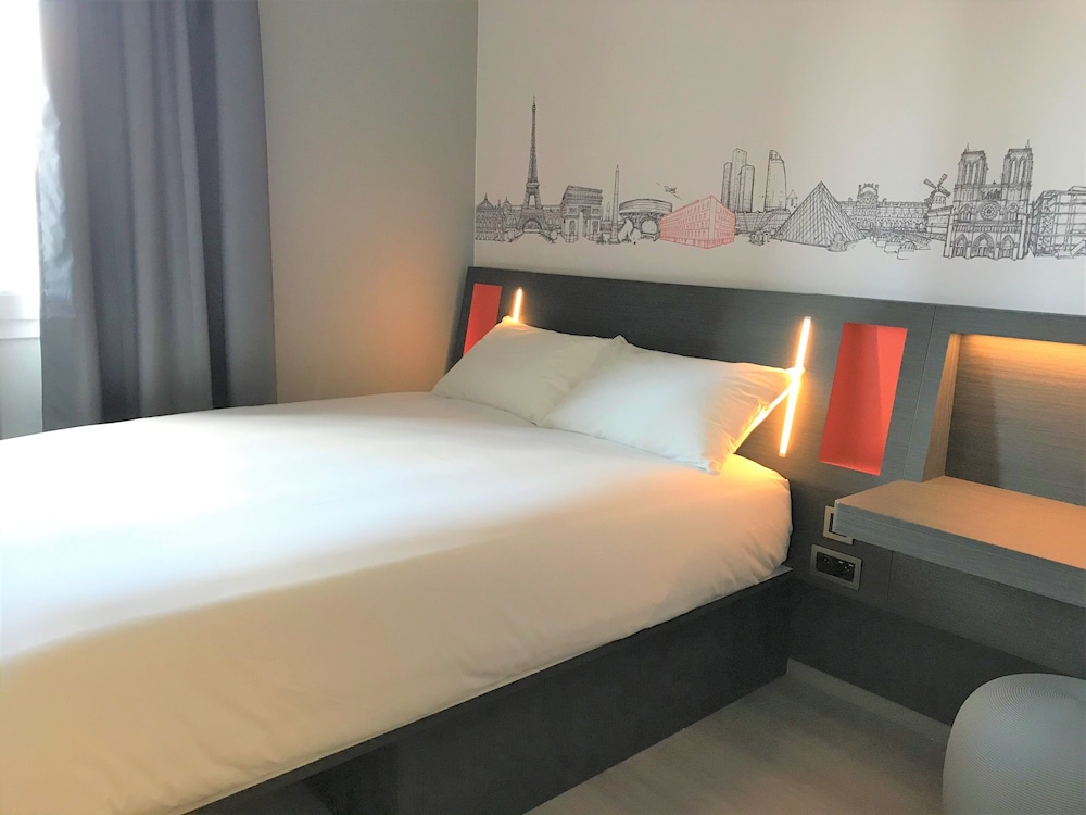 ROOM, DOUBLE BED, ACCESSIBLE