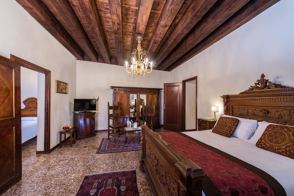 Palazzo Priuli 26/66