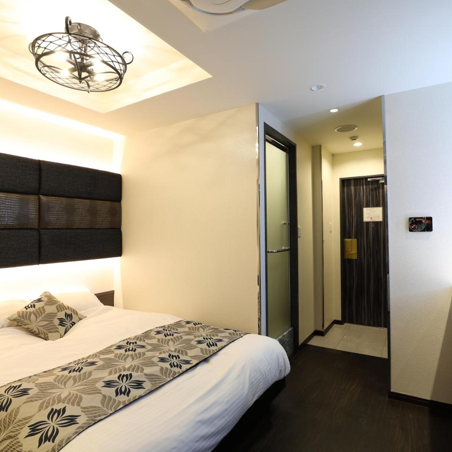 SUPERIOR, DOUBLE BED