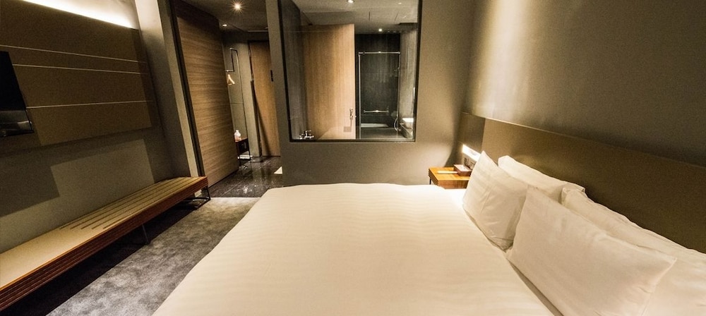 Orient Luxury Hotel 30/68