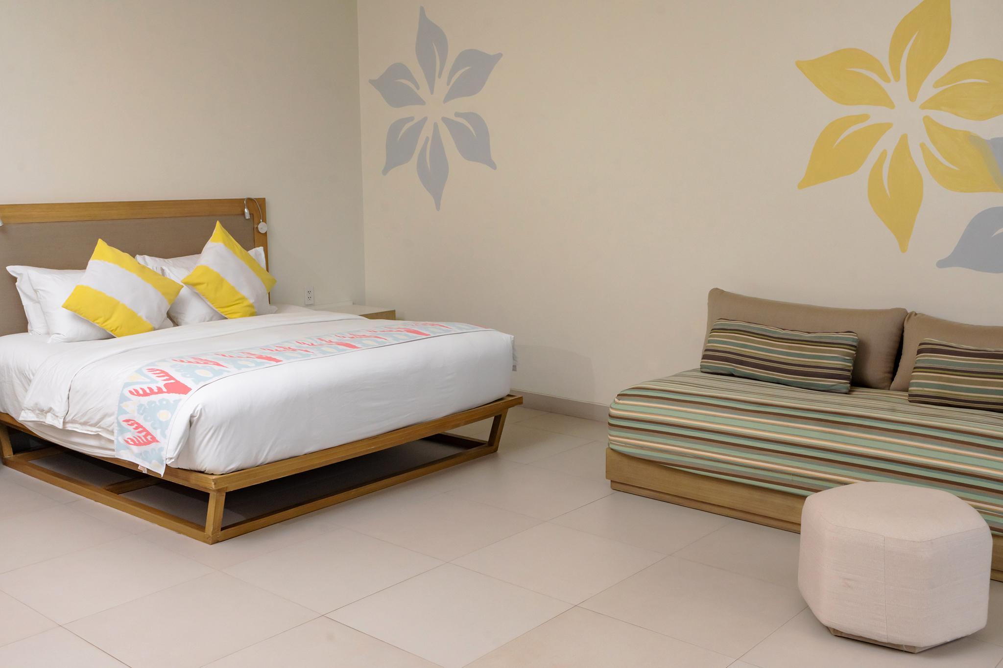 Pacific, Suite, 2 Double Beds, Sofa