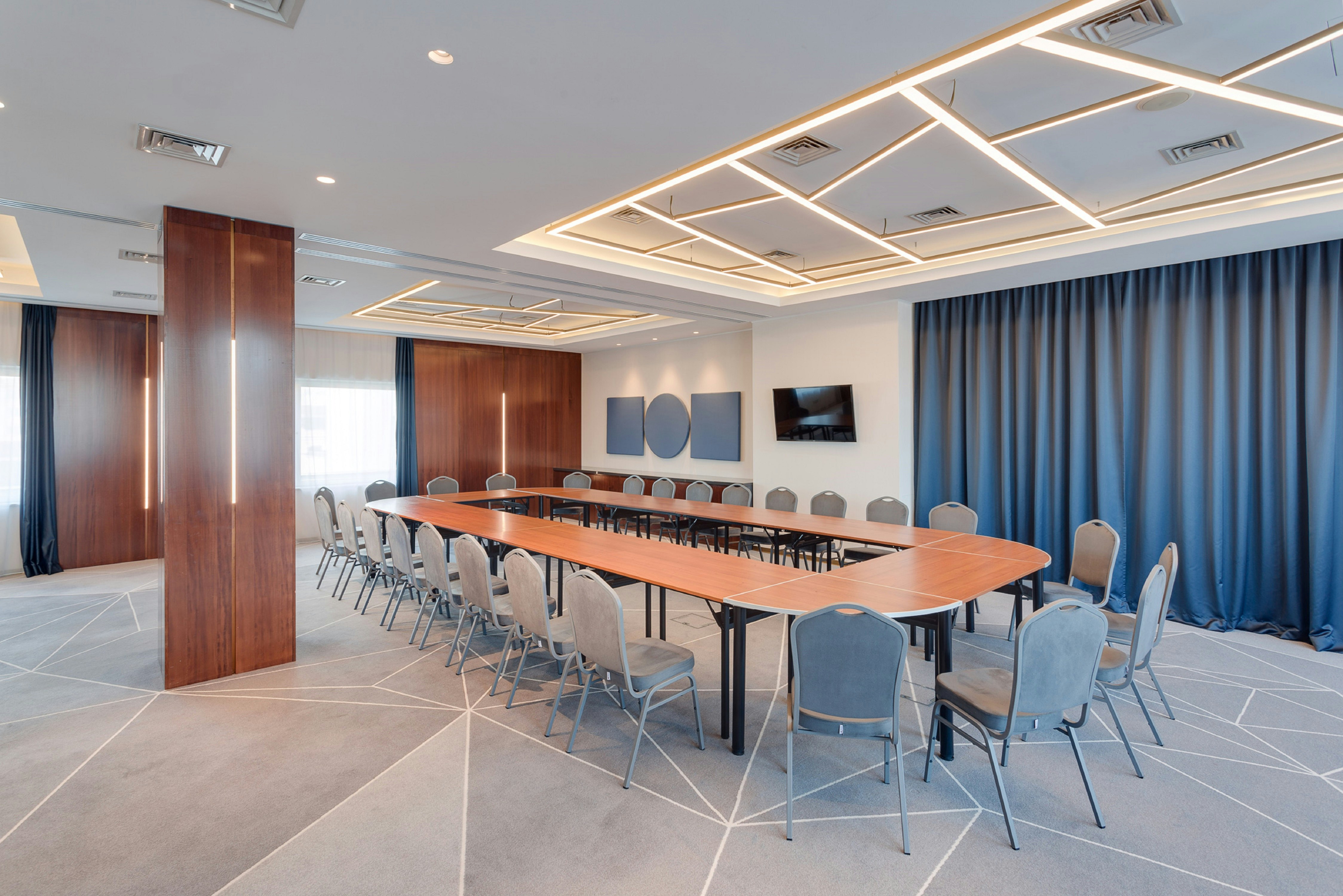 DoubleTree by Hilton Cluj City Plaza 16/21