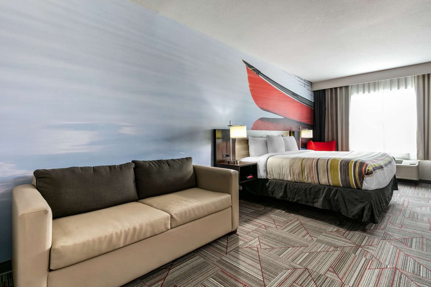 Clarion Pointe Columbus-Bradley Park 12/39