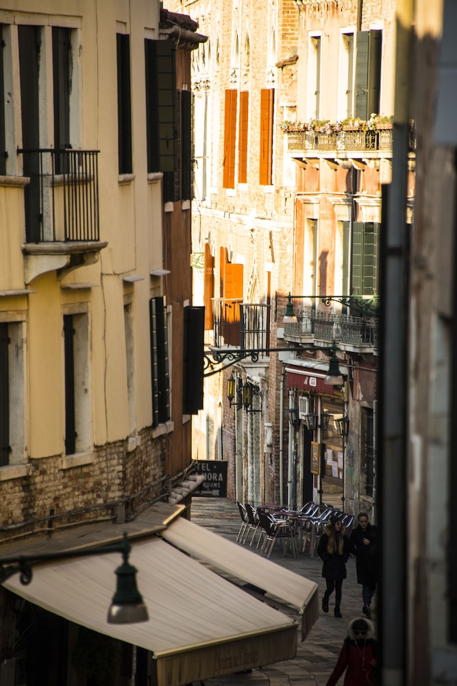 Albergo Casa Peron 28/45
