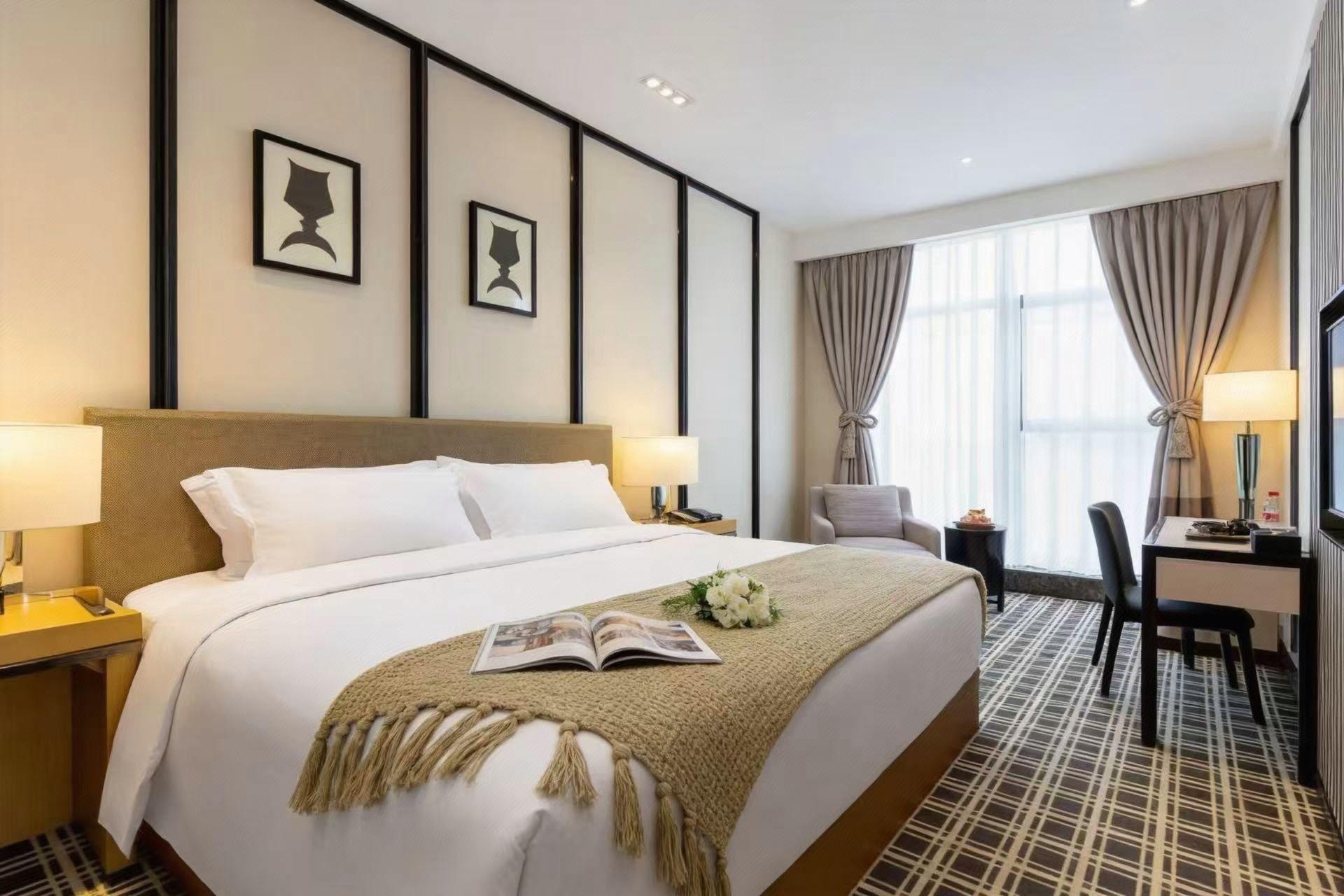 Hotel Conrab (Ganzhou Wanxiang) 20/58
