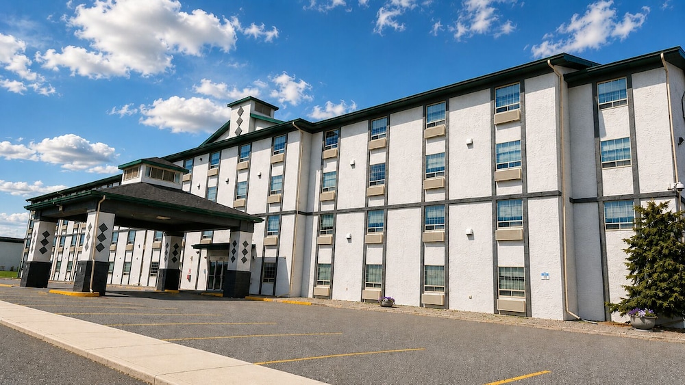 Service Plus Inn and Suites - Grande Prairie 59/62