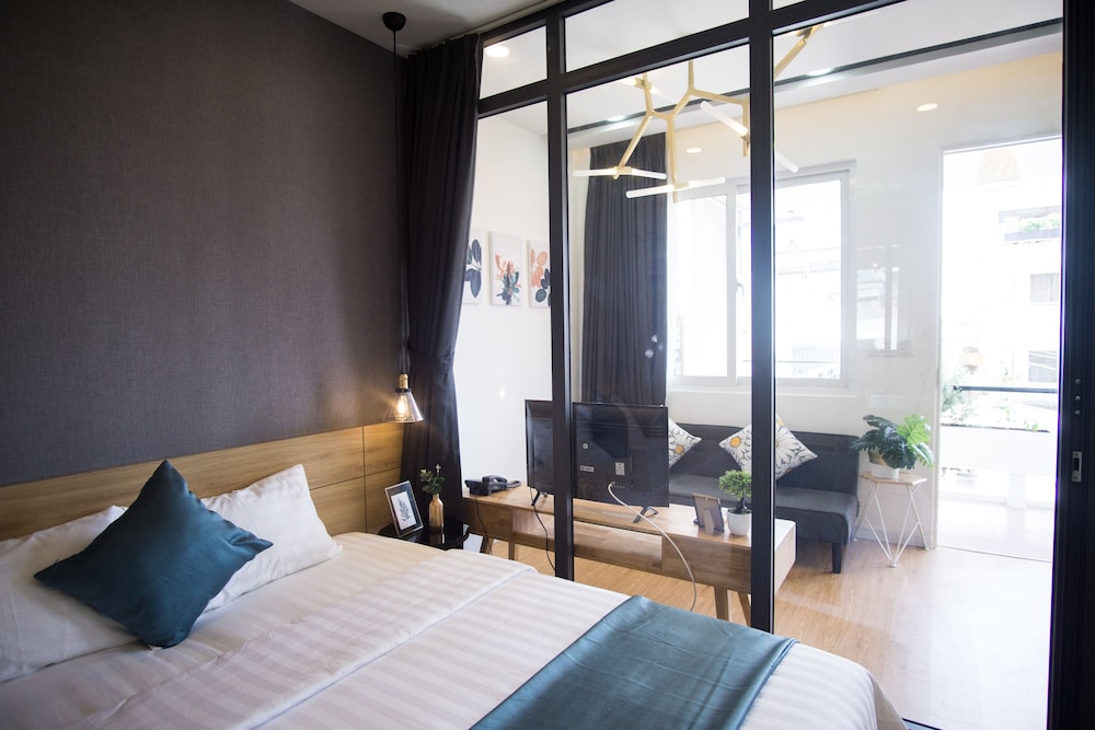 1 BEDROOM, APARTMENT