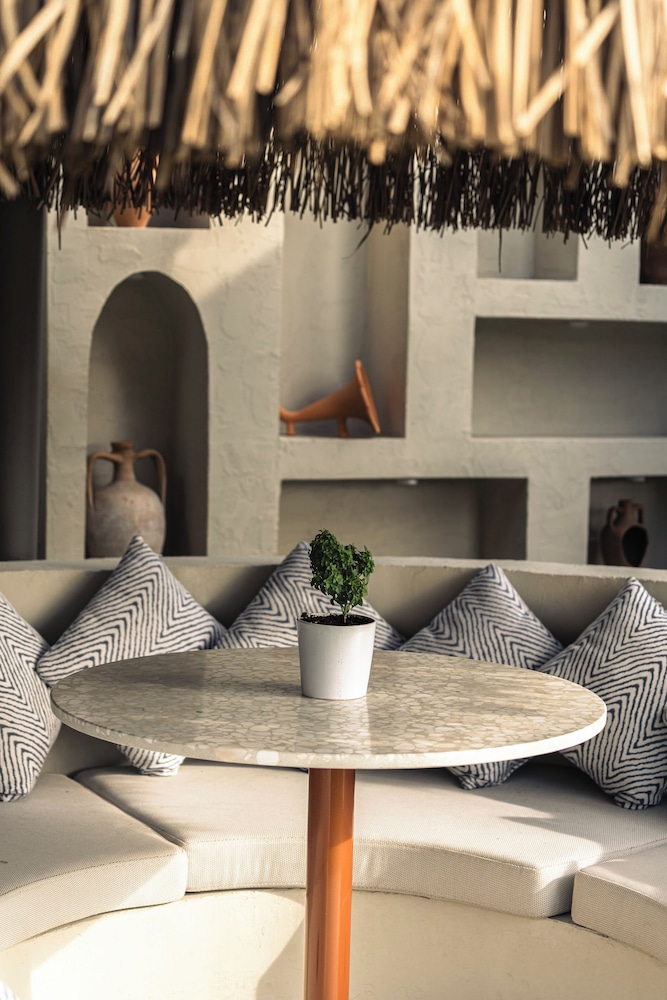 Arts Hotel Bodrum 64/71