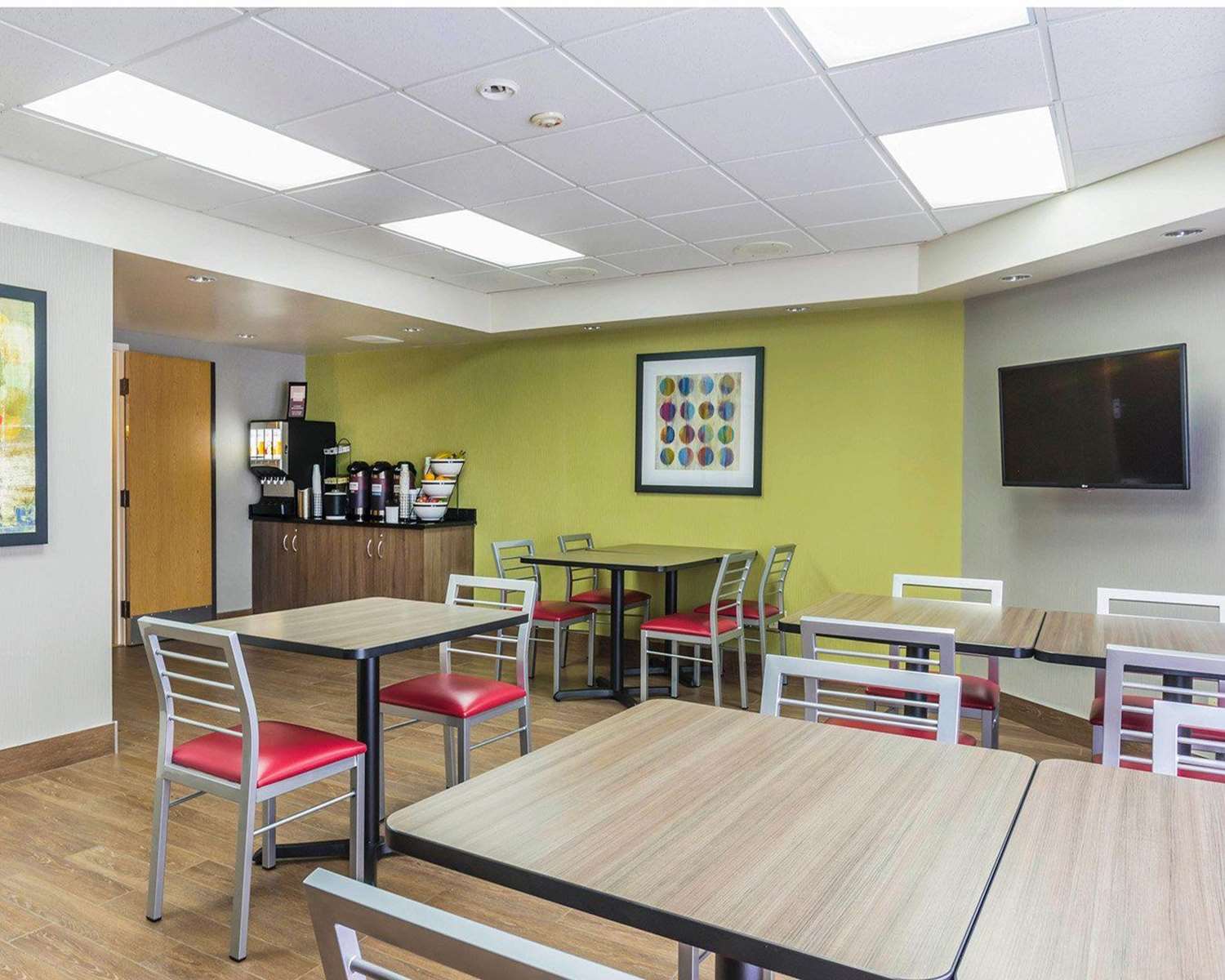 Comfort Inn Thetford Mines 5/10
