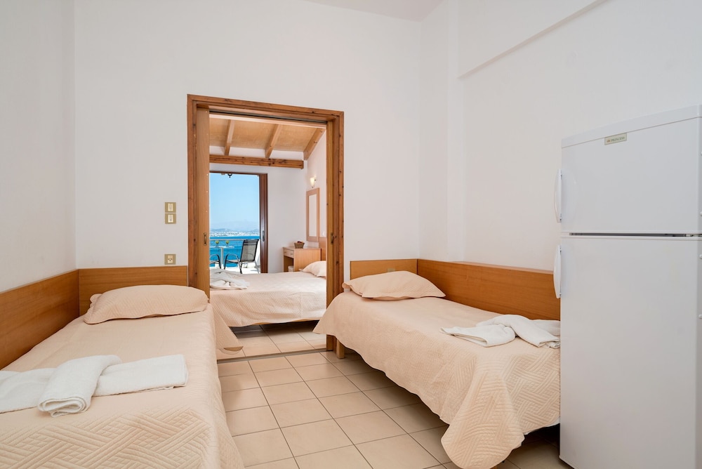 Adonis Hotel 21/52