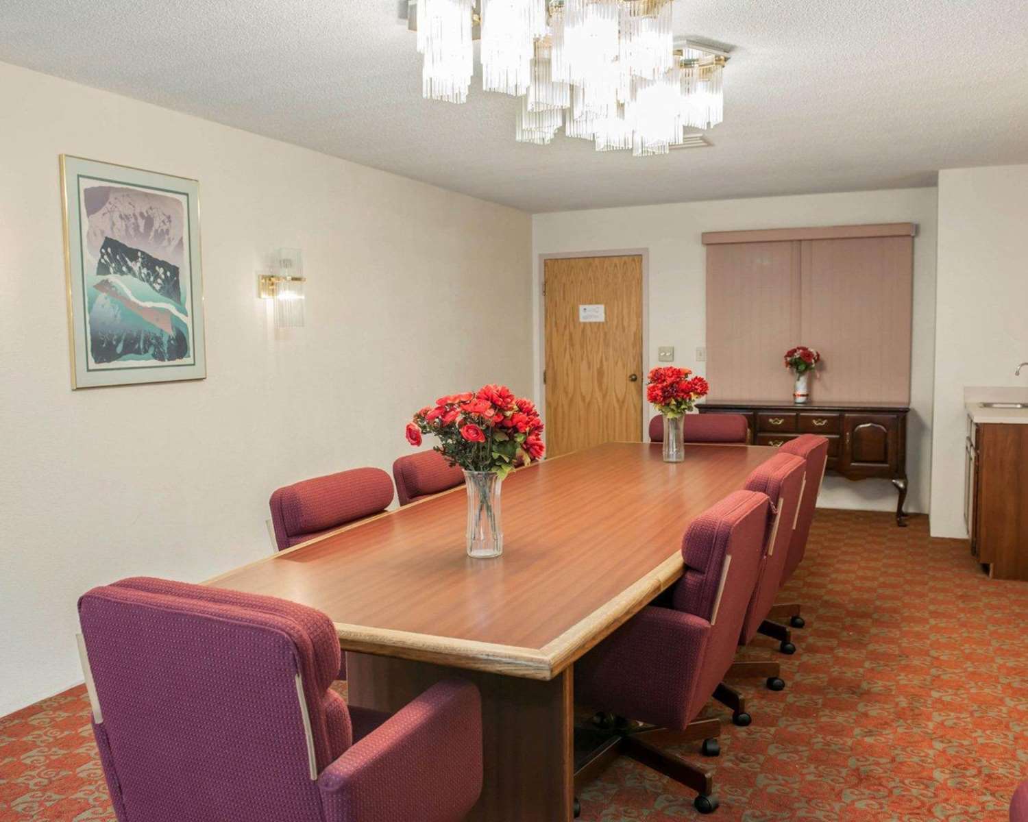 Lafayette Inn & Suites 31/48