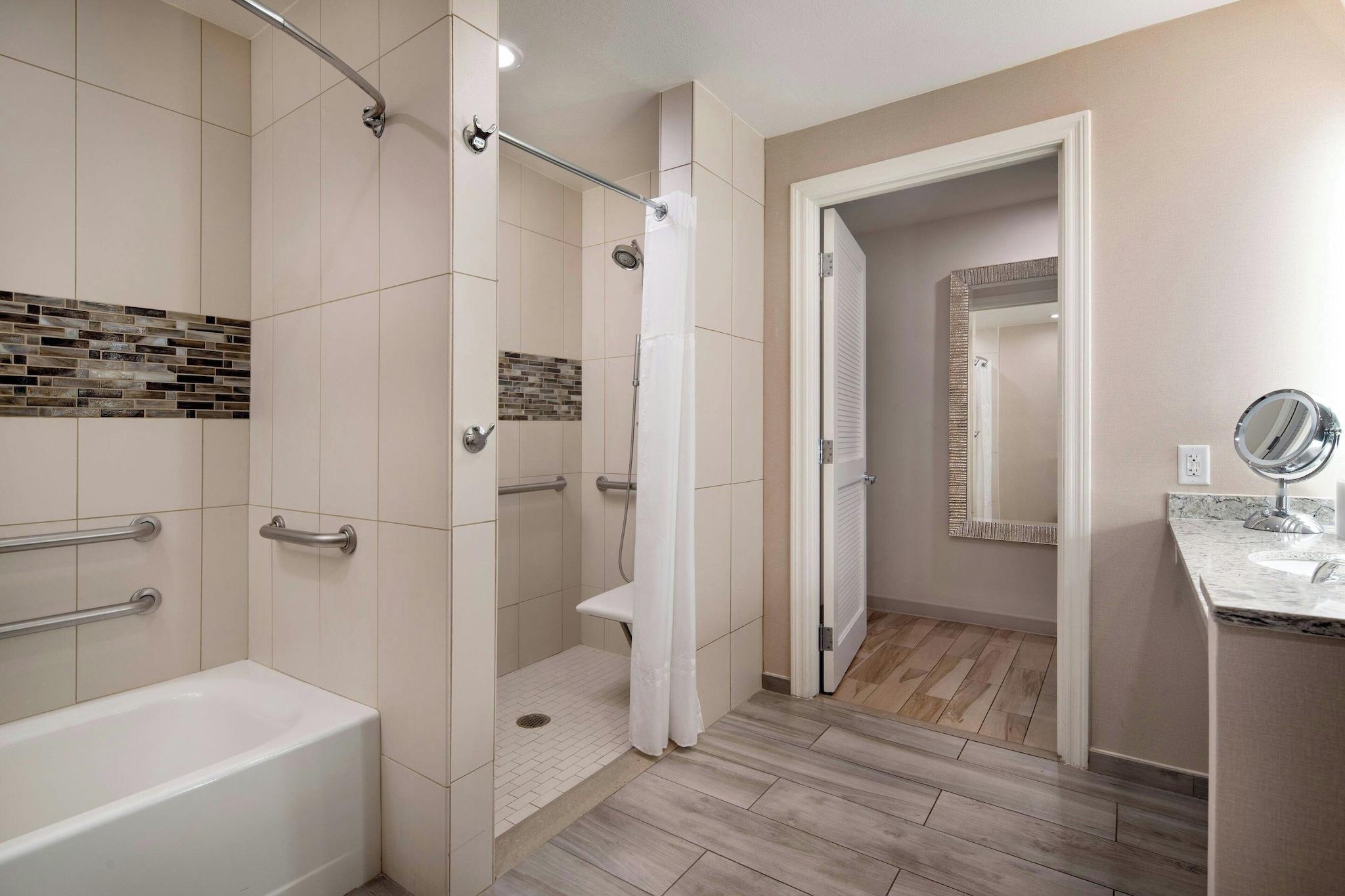 Room, King Bed, Bay View، Marriott Coronado Island Resort Spa 6/6