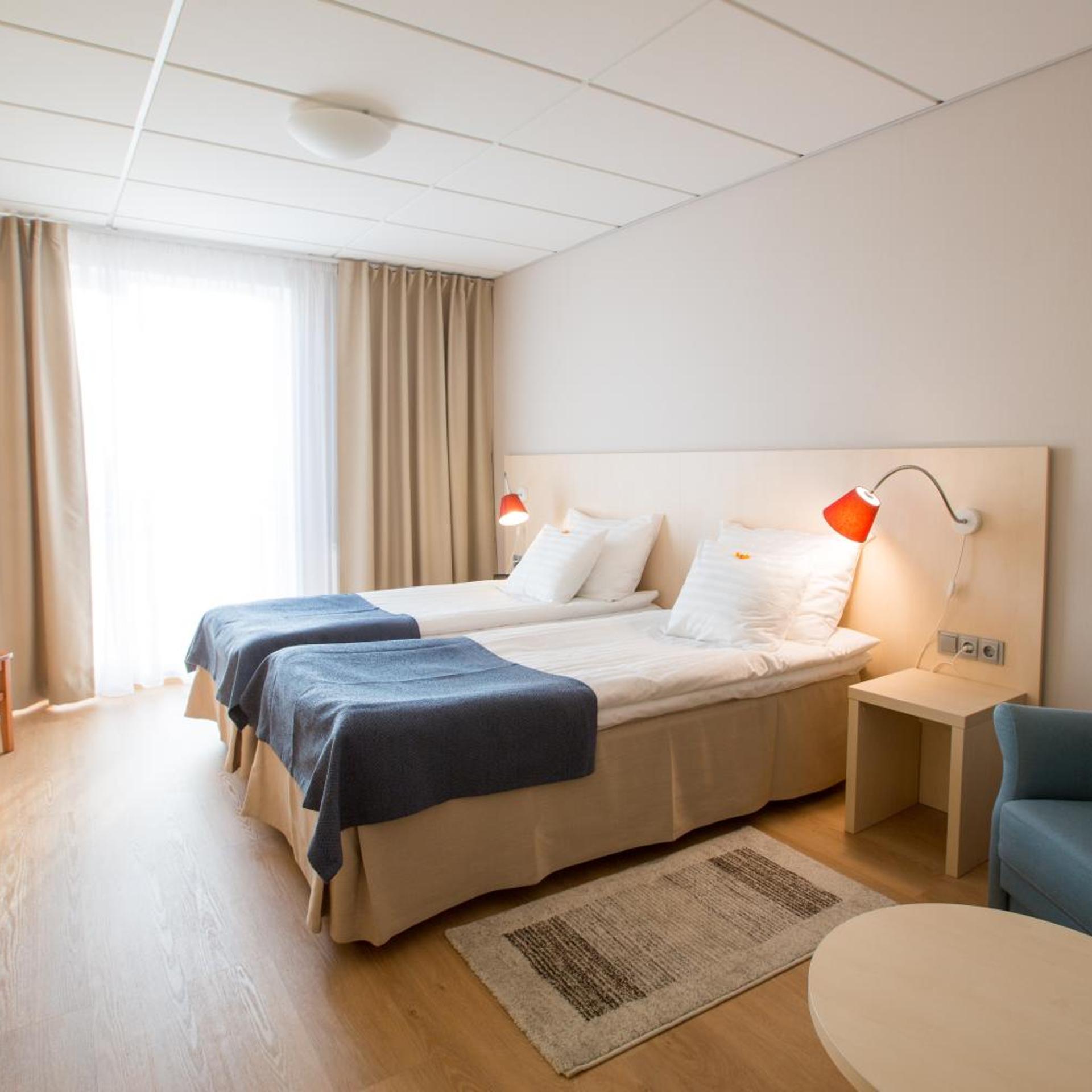 SUPERIOR, DOUBLE BED