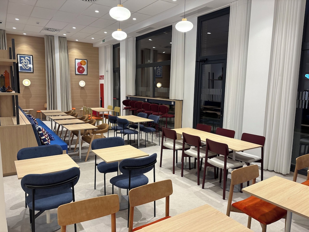 Holiday Inn Express San Sebastian Errenteria By Ihg 32/47