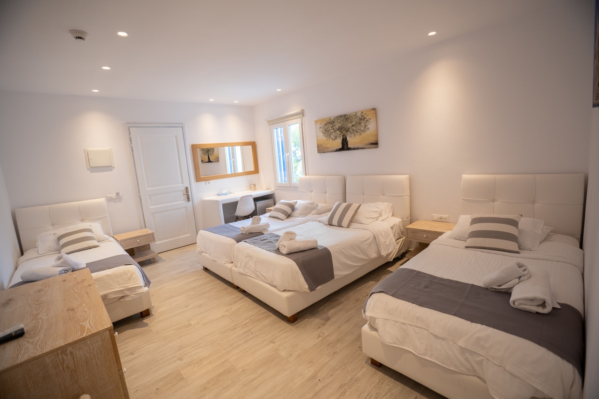 1 BEDROOM, DELUXE, QUADRUPLE, GARDEN VIEW, PATIO