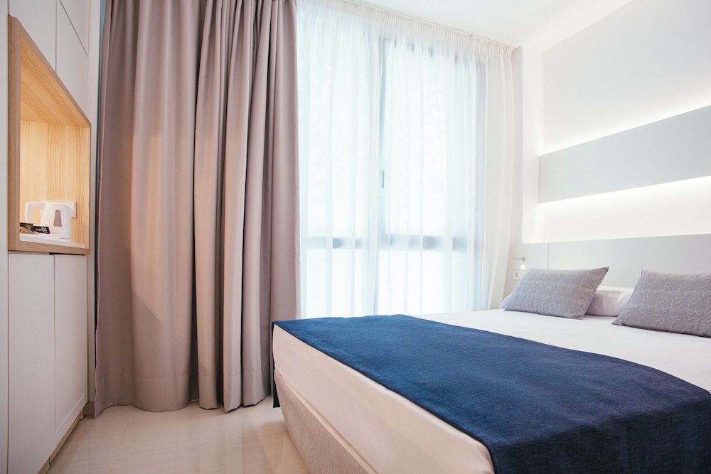 Globales Acis And Galatea Hotel 16/49