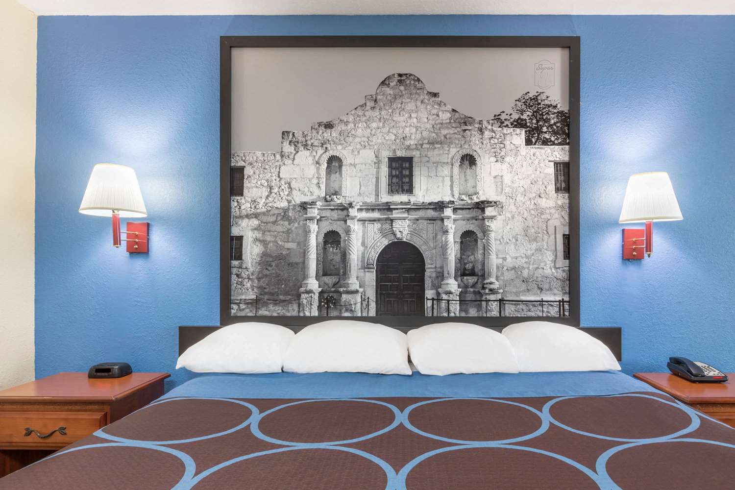 Super 8 By Wyndham San Antonio At I-10 15/25