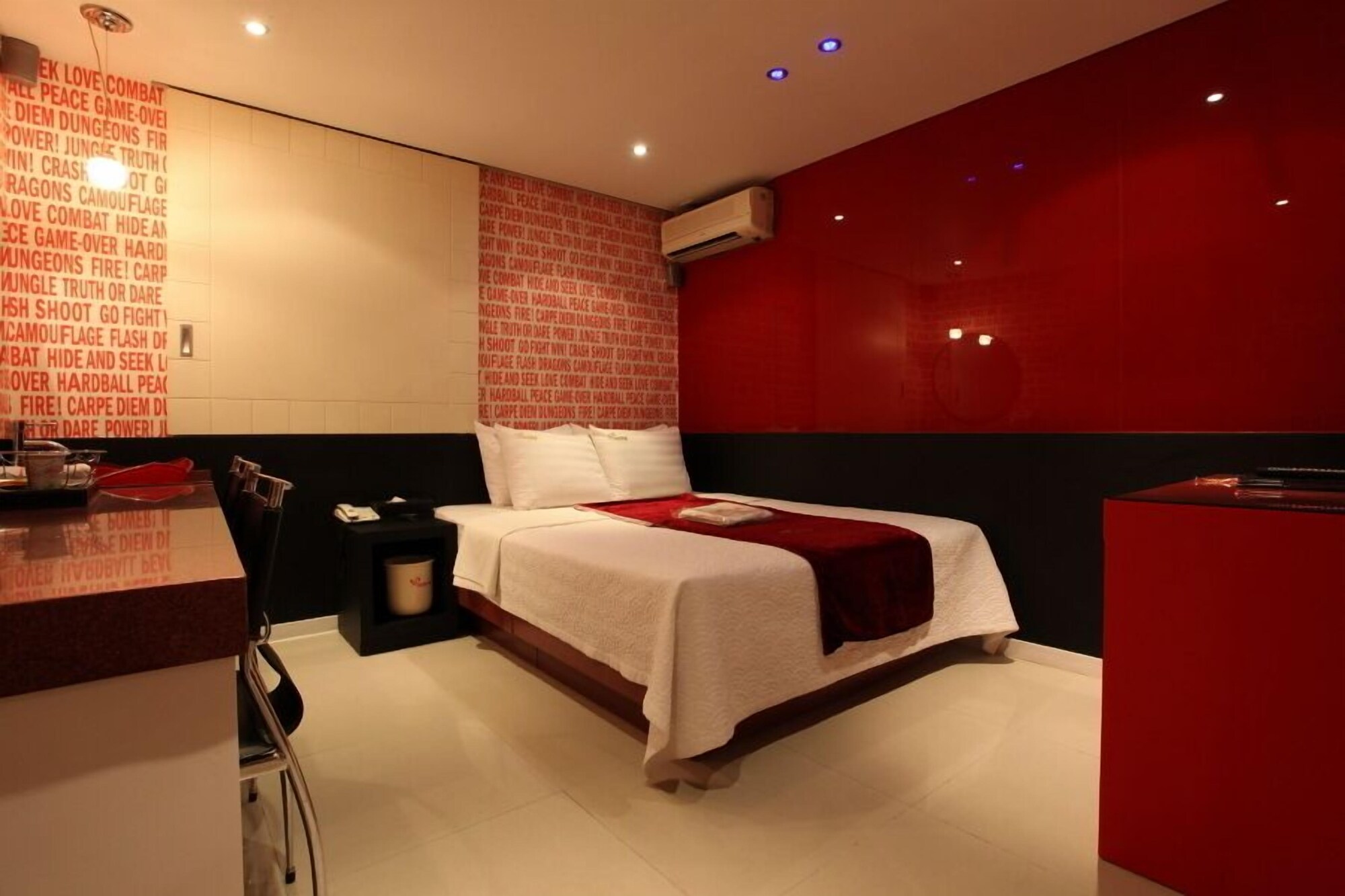 STANDARD, DOUBLE BED