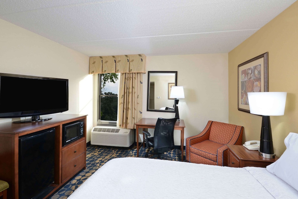 Hampton Inn Fayetteville Fort Bragg 29/41