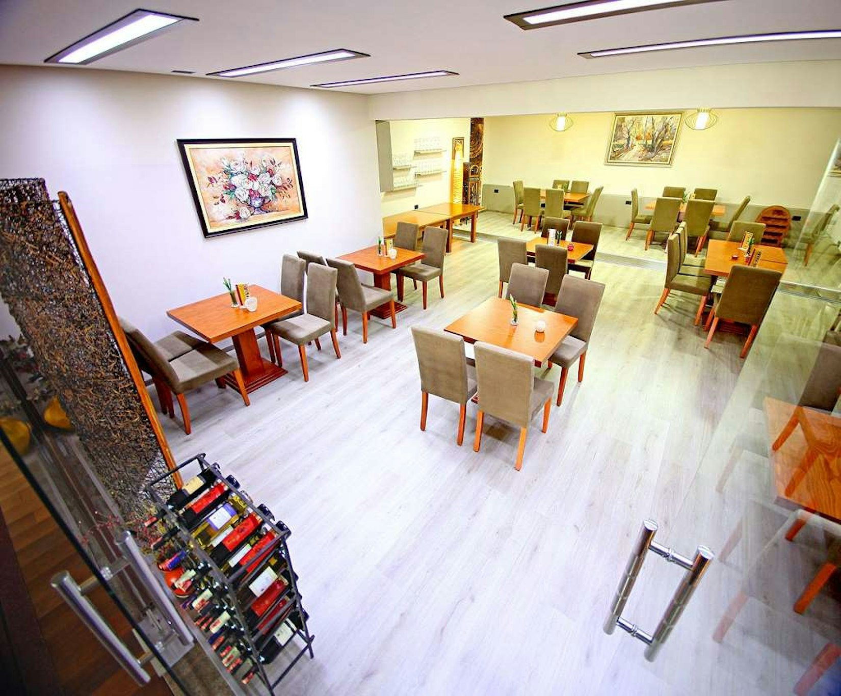 Vlora International Hotel 11/21