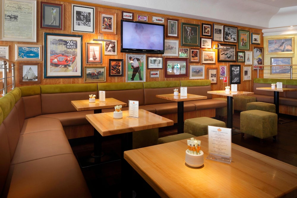 Courtyard By Marriott Hannover Maschsee 36/45